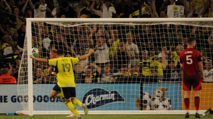 El Castillo sigue siendo una fortaleza: Nashville SC vence con alma colectiva