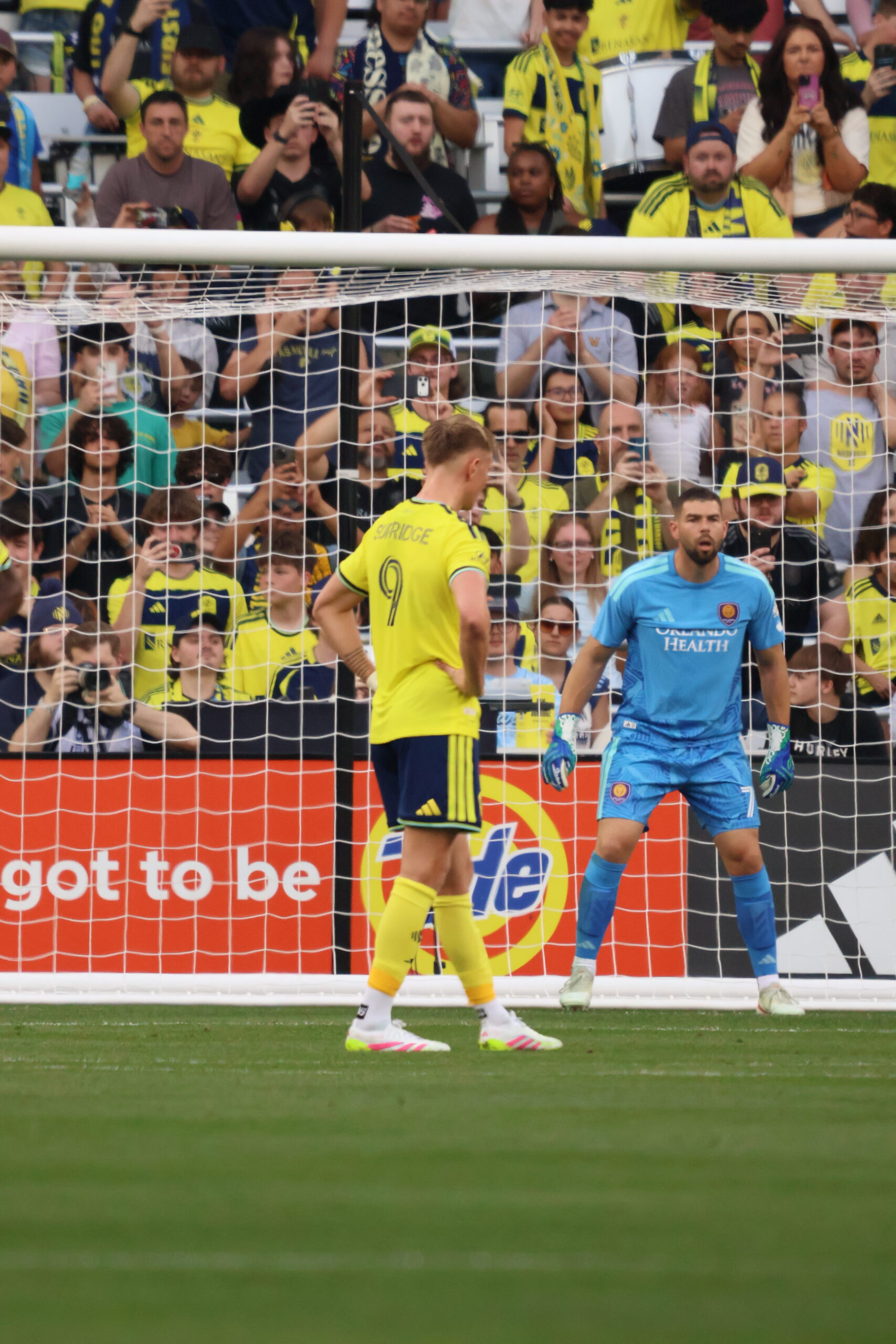 Hany Mukhtar leadership