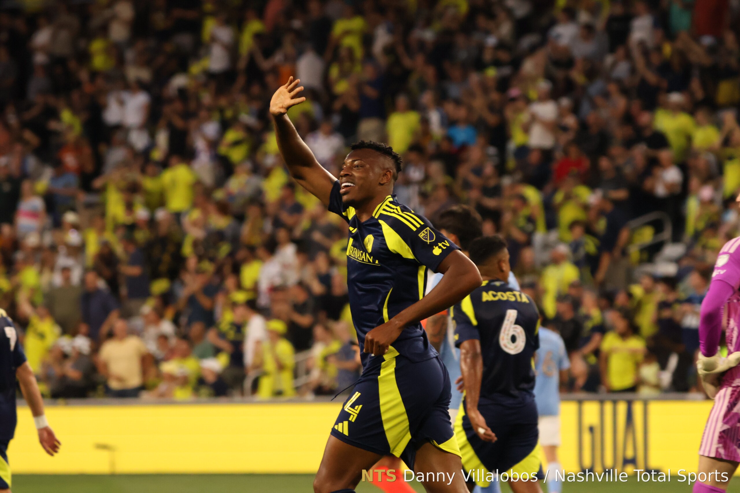 Jeisson Palacios en acción