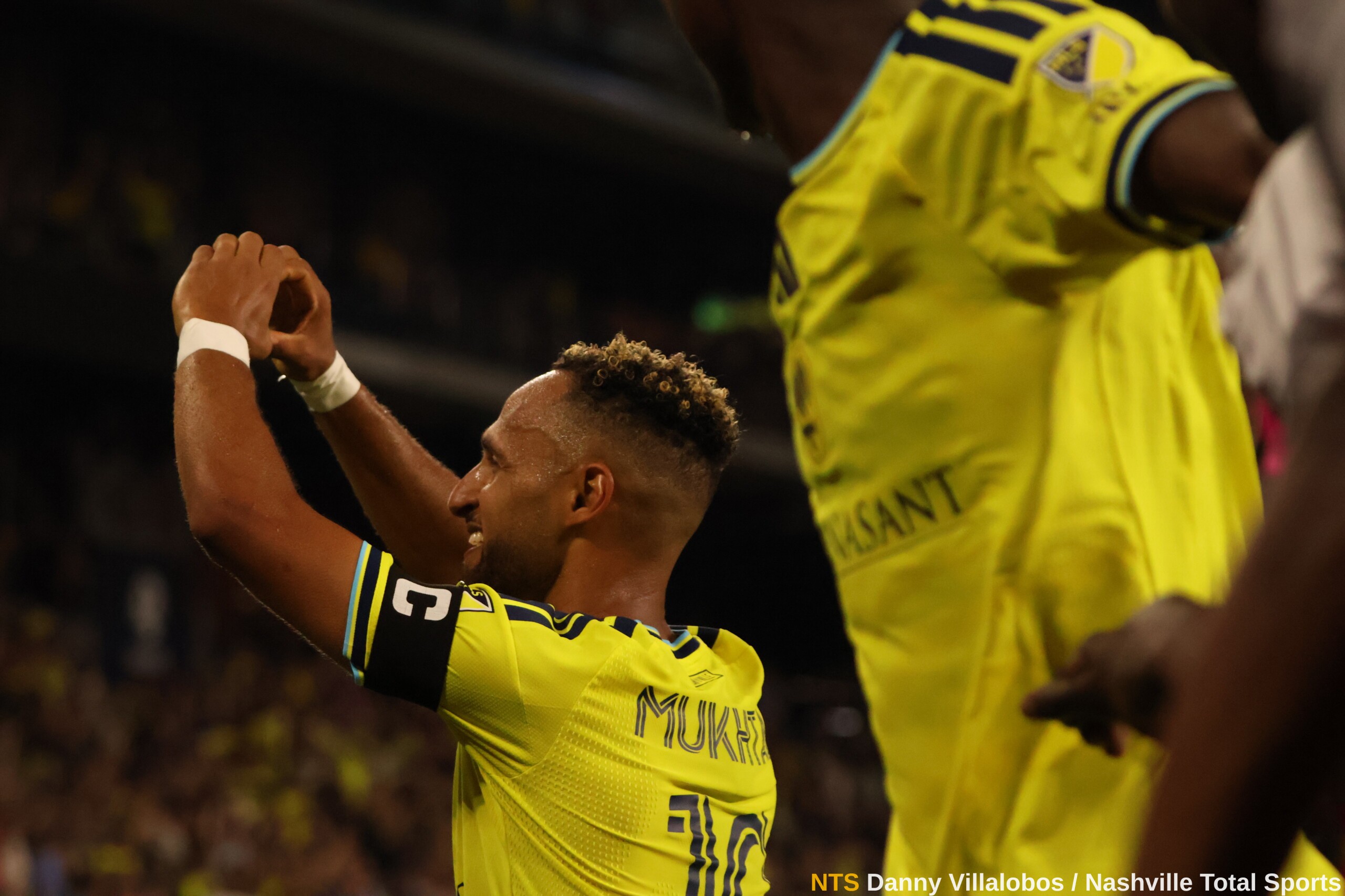 Mukhtar celebración hat-trick