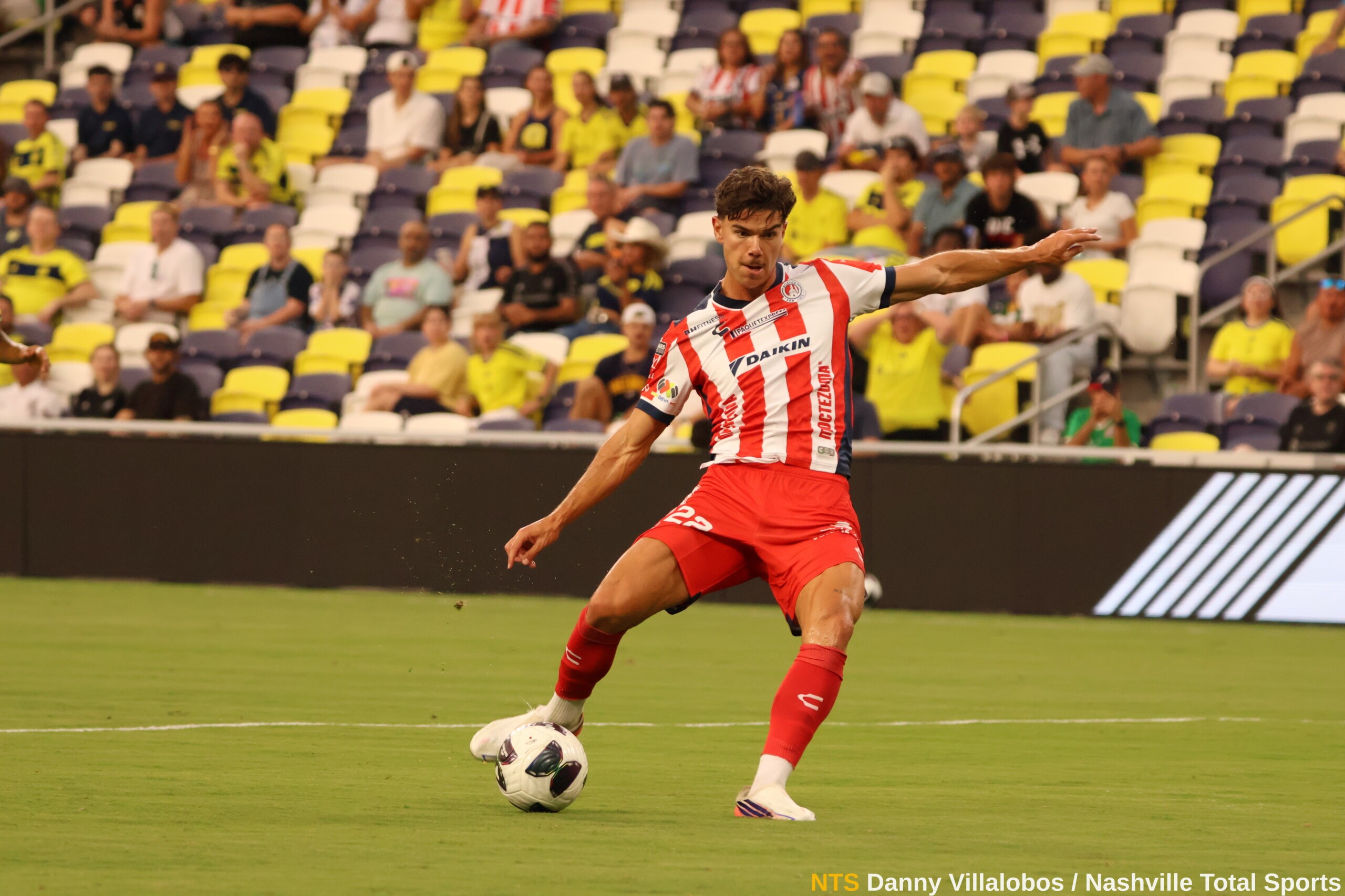 Acción ofensiva Nashville SC vs Atlético de San Luis