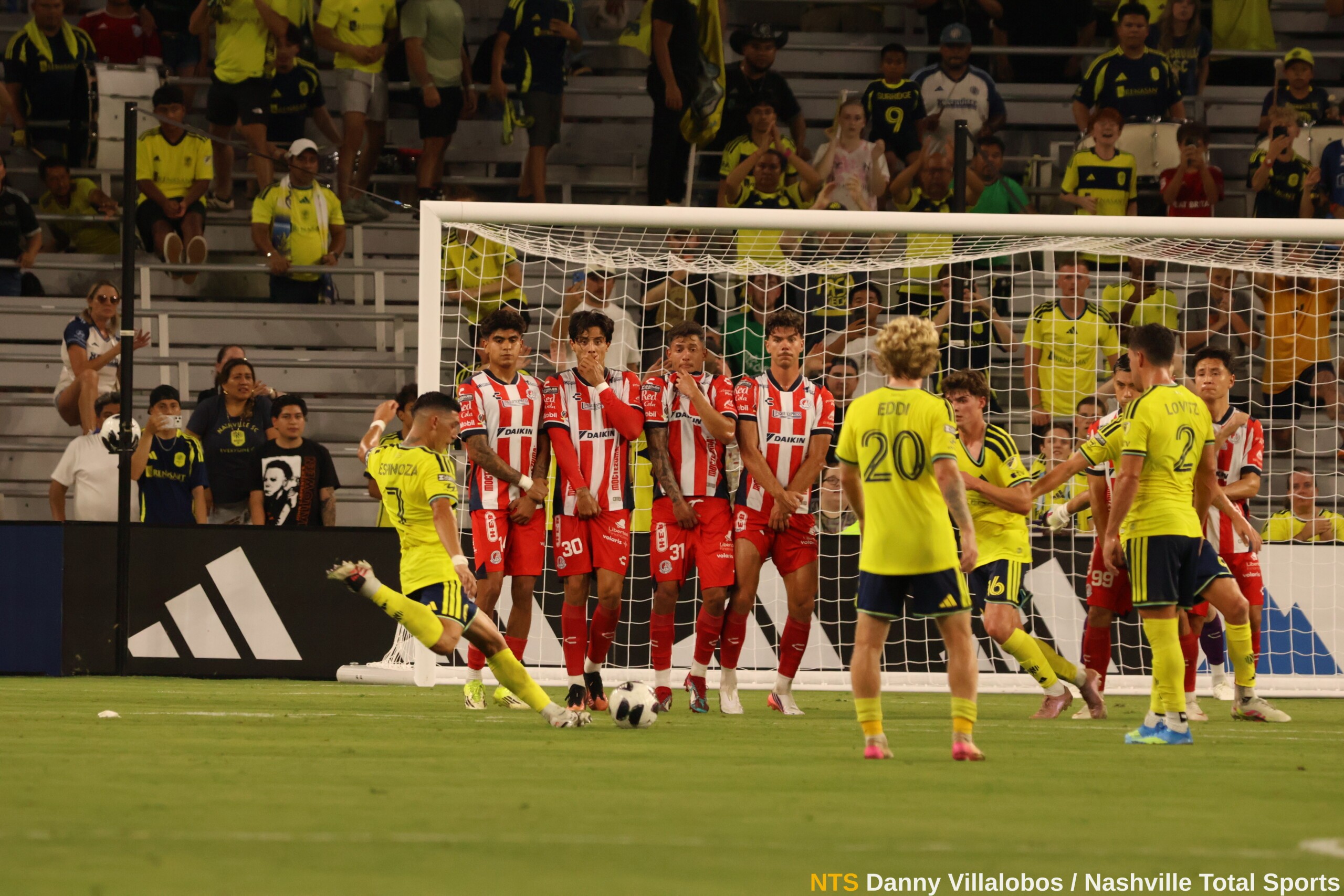 Espinoza vuelve, Nashville SC despierta: goleada 4-1 sobre Atlético de San Luis