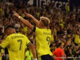 NASHVILLE SC GOLEÓ Y TODO EL PELOTÓN SOLAMENTE PUEDE MIRAR AL FUGADO