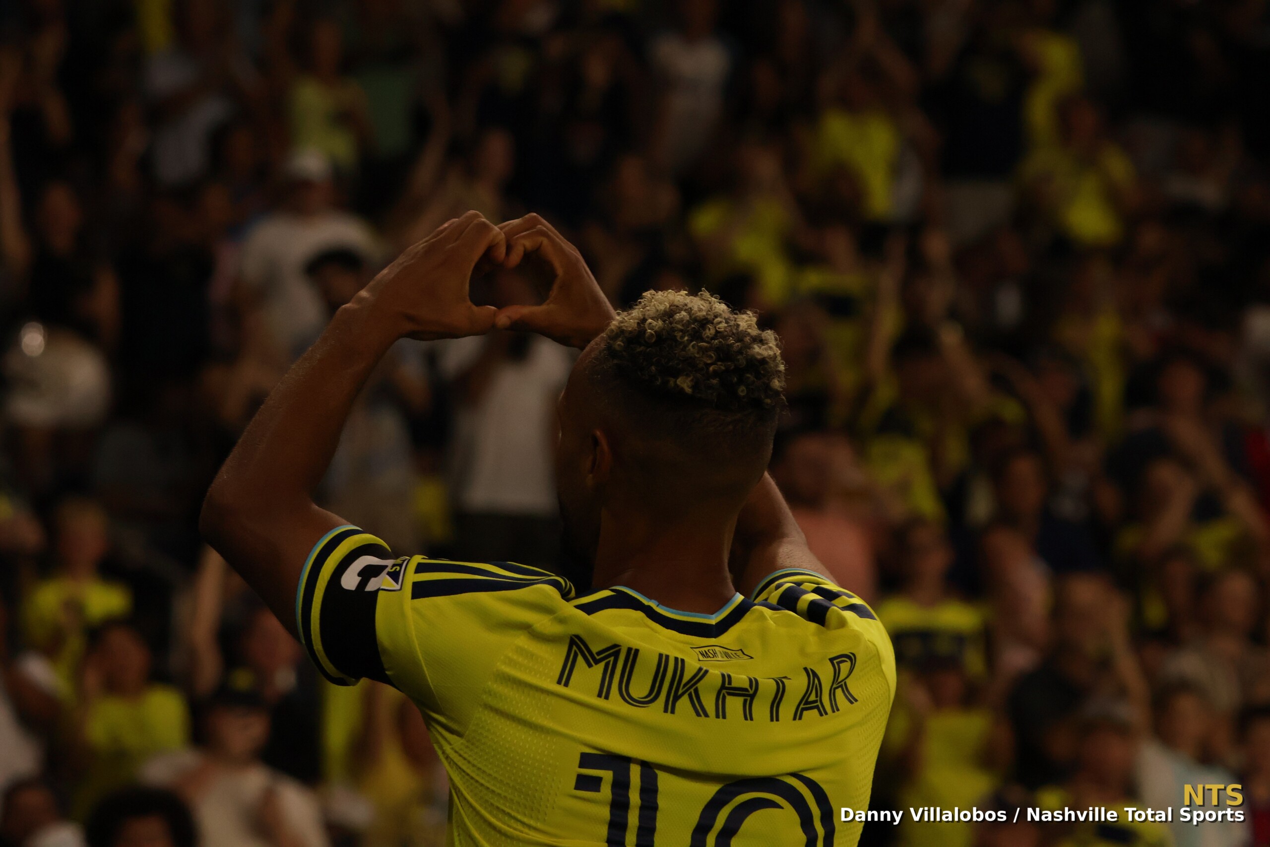 Hany Mukhtar celebra uno de sus dos goles ante Inter Miami CF