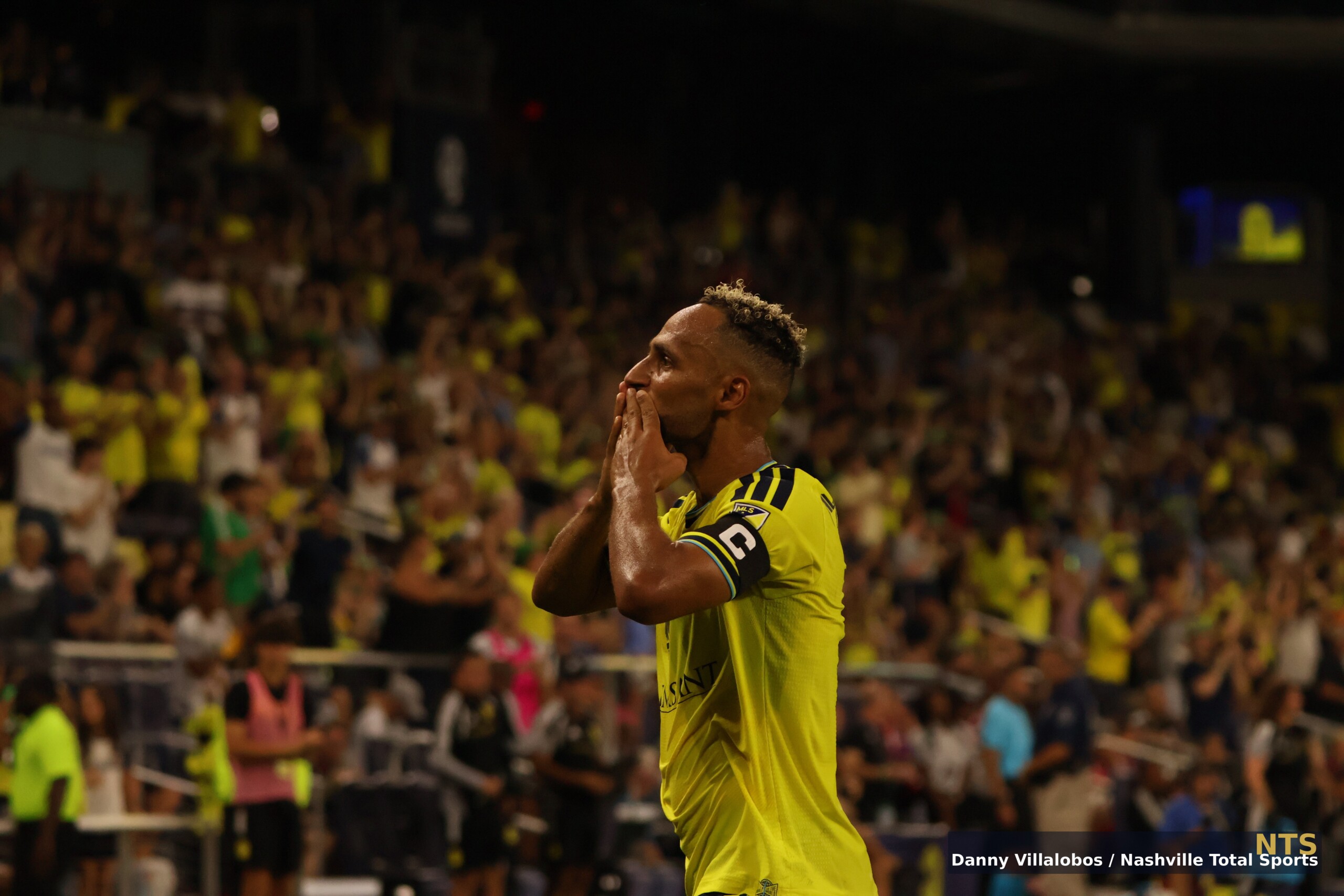 Hany Mukhtar celebra su gol ante Chicago Fire en GEODIS Park